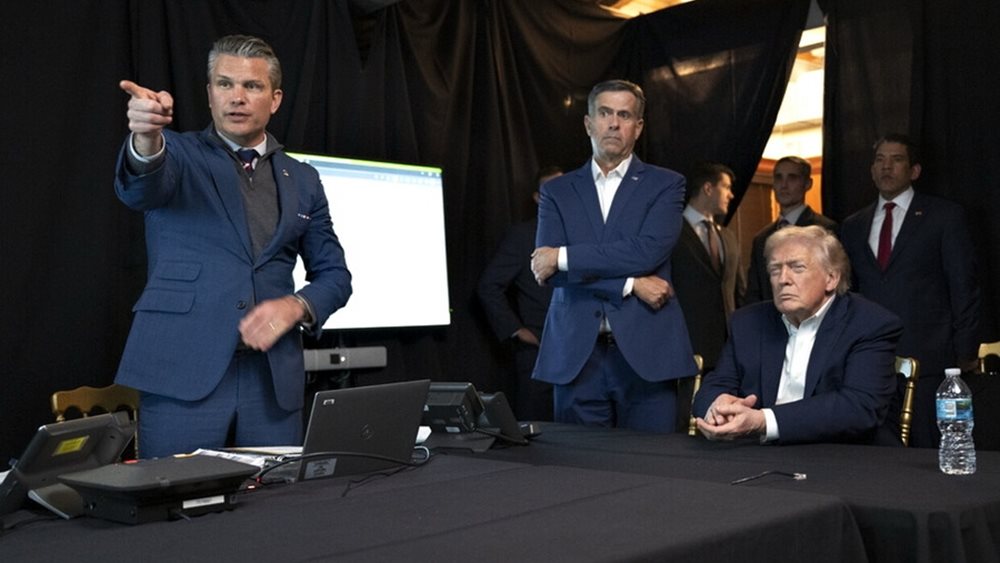 Δημοσκόπηση Ipsos/Reuters: Ένας στους τρεις Αμερικανούς επιδοκιμάζει την επίθεση στη Βενεζουέλα