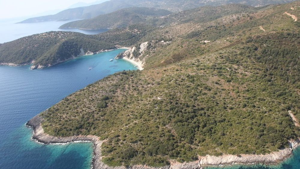 Το resort της Ιθάκης που παρέμεινε βοσκοτόπι