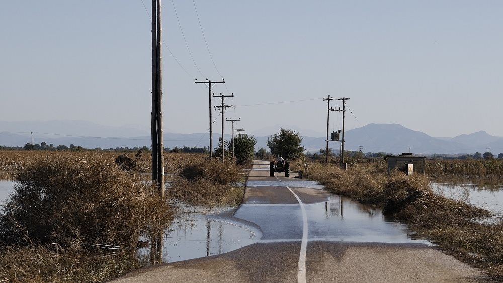 Storm 'Elias' continues - Problems in the regional network and Western Thessaly