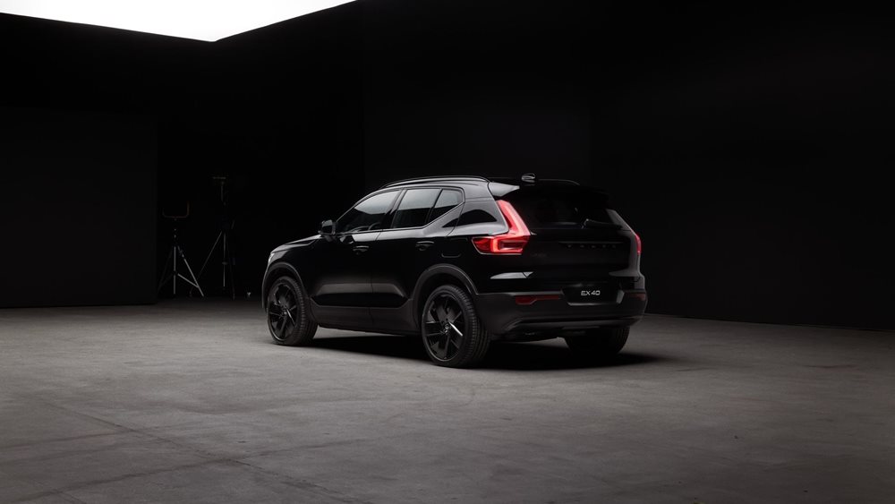 Τα ηλεκτρικά Volvo XC40 και C40 μετονομάζονται σε EX40 και EC40