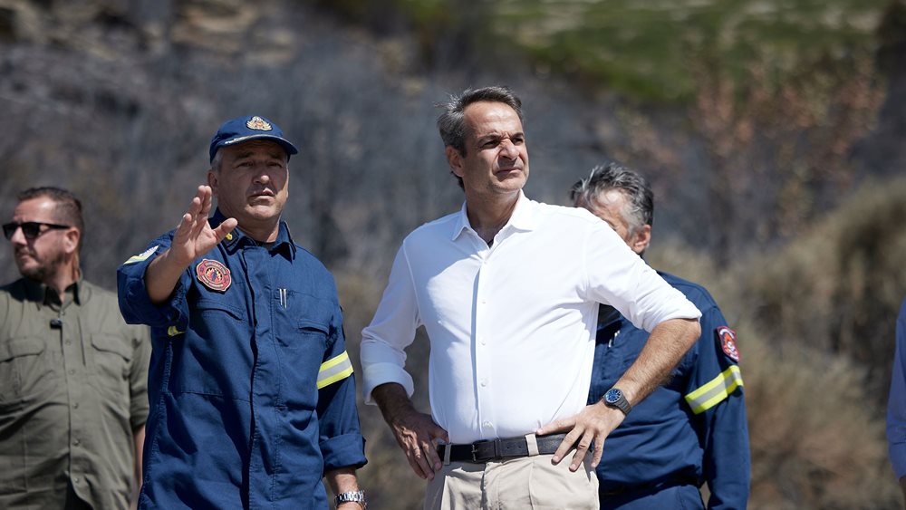 Κυβέρνηση: Τρέχουν να αλλάξουν την ατζέντα με εξαγγελίες στη ΔΕΘ μετά το πύρινο τραύμα