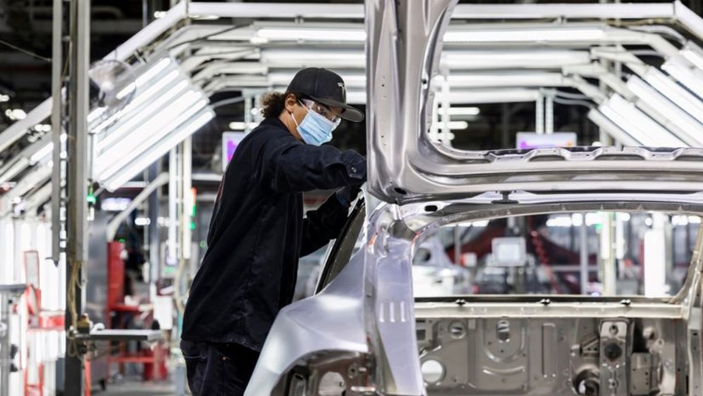 Οι Χούθι ...&quot;έπληξαν&quot; και το εργοστάσιο της Tesla στη Γερμανία