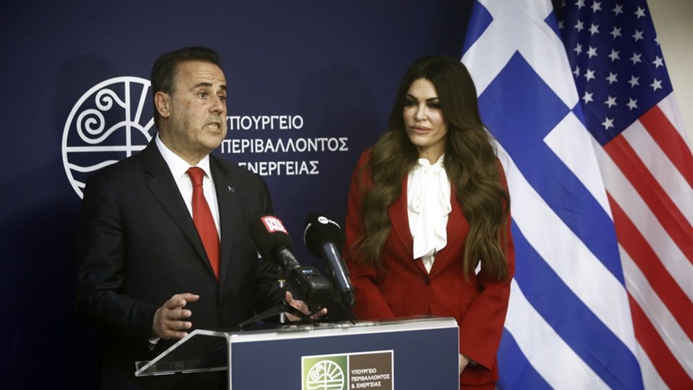 Συνάντηση Στ. Παπασταύρου - Κ. Γκίλφοϊλ: Στο επίκεντρο ο ρόλος της Ελλάδας ως περιφερειακού ενεργειακού κόμβου