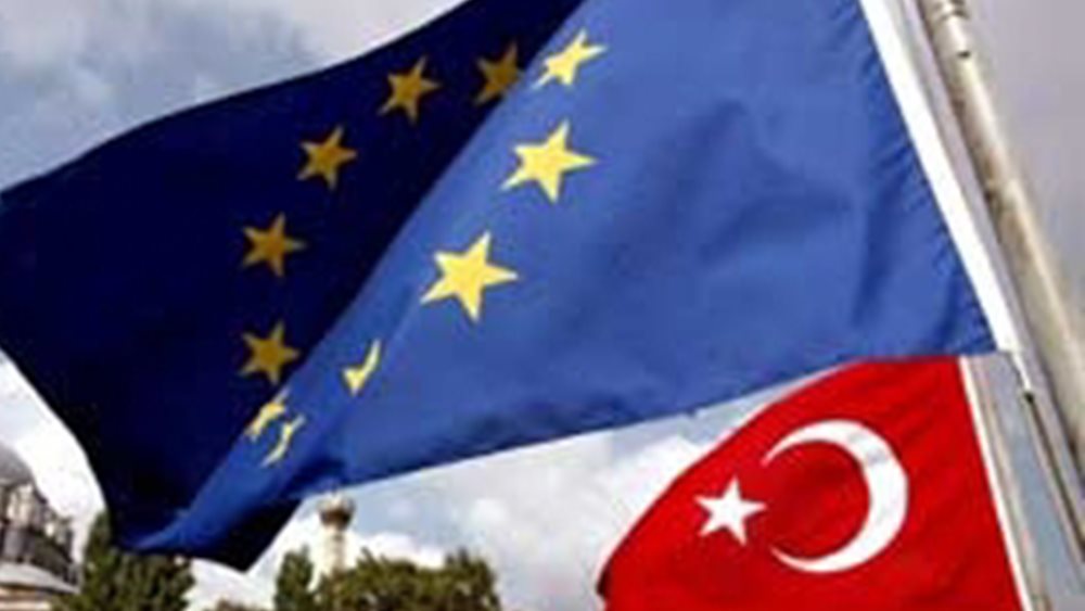 Αυστηρό μήνυμα Κομισιόν στην Τουρκία