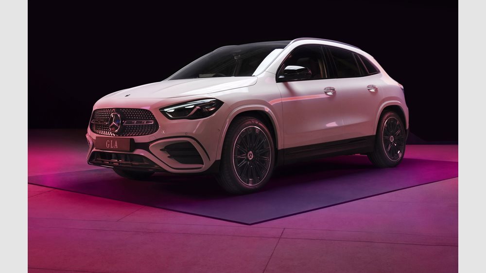H Mercedes GLA Iconic επαναπροσδιορίζει τον ορισμό του SUV και ξεχωρίζει