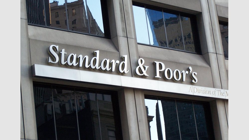 Standard &amp; Poors: Η ΔΕΗ πέρασε το τεστ των αναχρηματοδοτήσεων