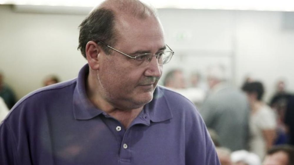 Στον αστερισμό του "Παραιτηθείτε", ο Ν. Φίλης ξαναχτυπά