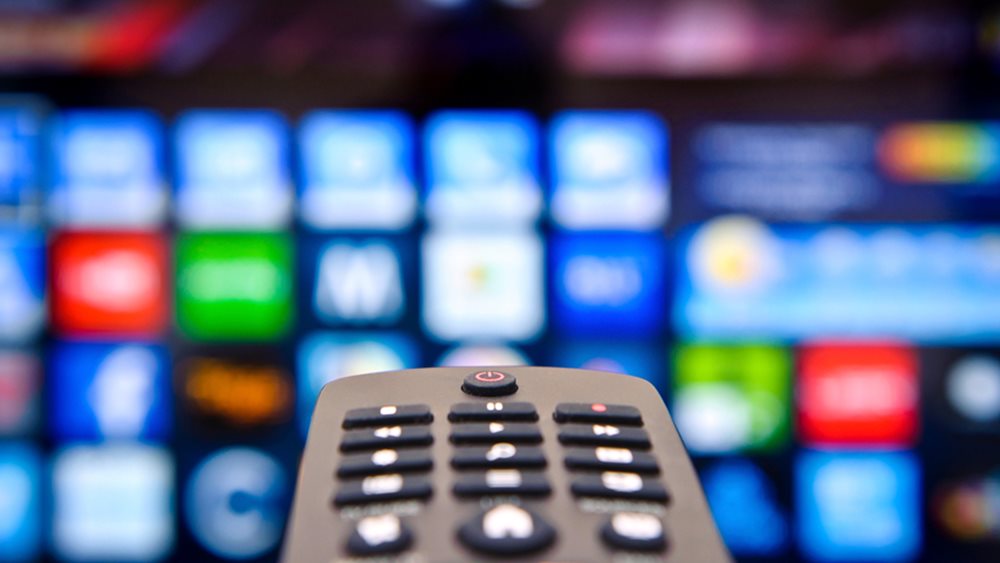 Σόου και πυροτεχνήματα για τα κανάλια στο δρόμο με τον ΕΝΦΙΑ