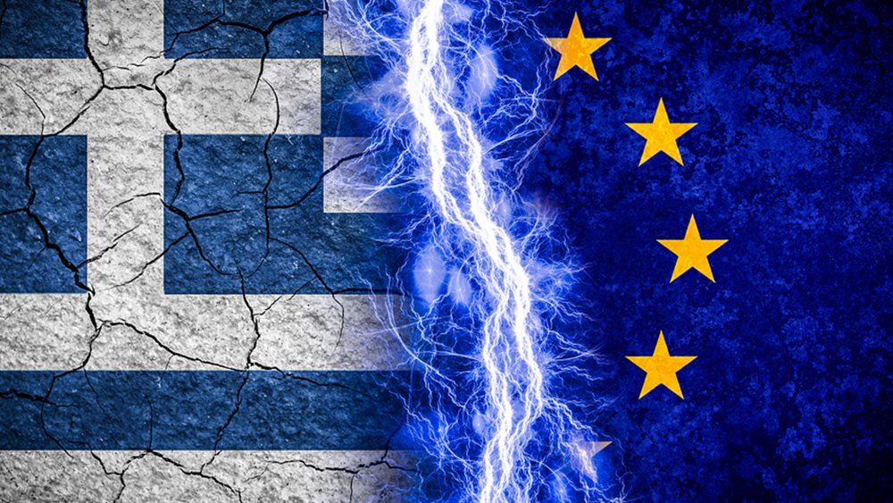 Η Ελλάδα σε &quot;μνημόνιο&quot; δεκαετιών, στον αυτόματο κόφτη οι συντάξεις