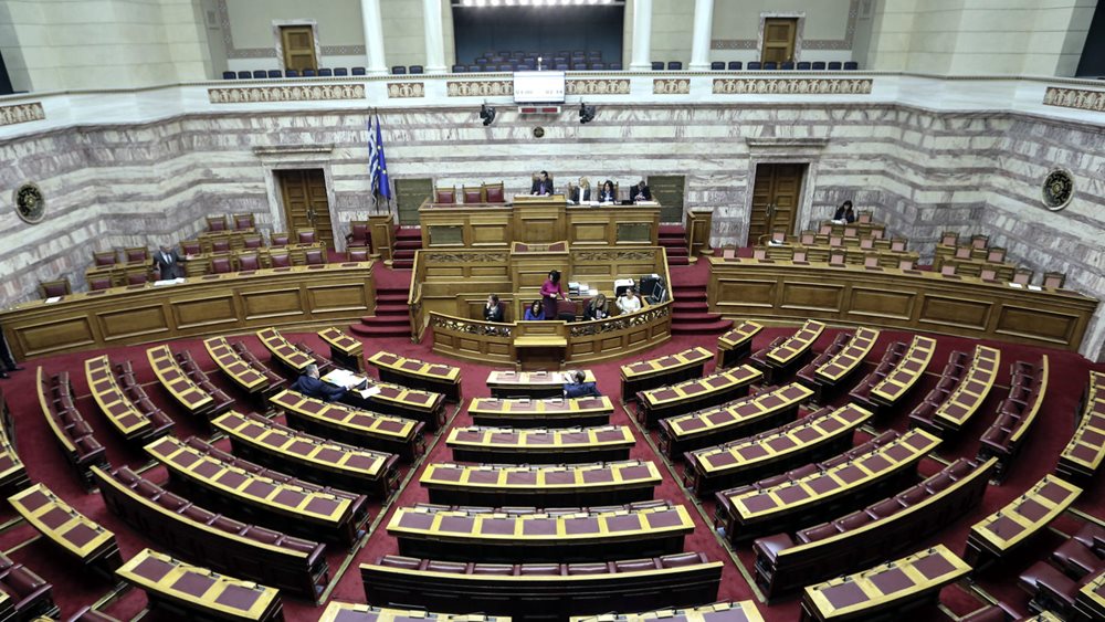 Οι φάκελοι που ρίχνει στο τραπέζι ο Τσίπρας στη Βουλή