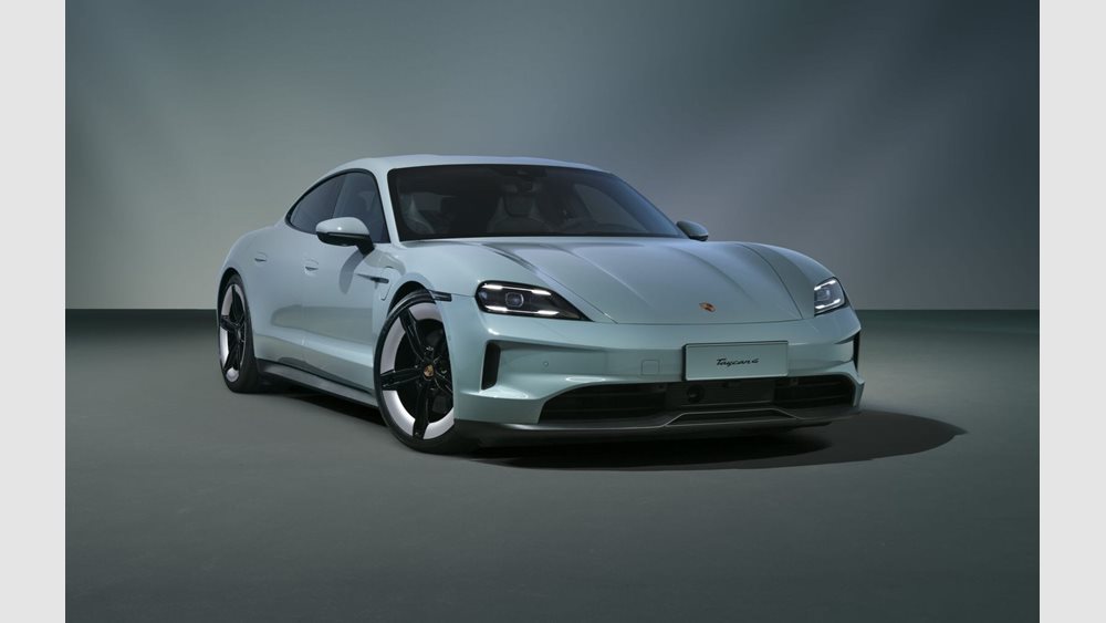 Δείτε τις νέες εκδόσεις στη γκάμα της Porsche Taycan