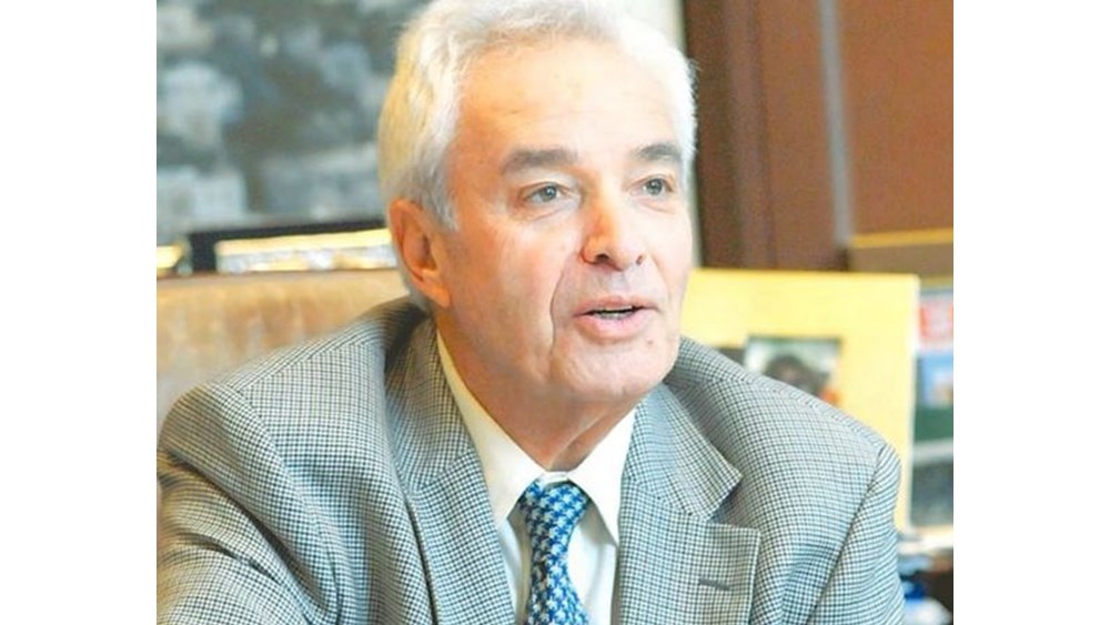 "Σκόπιμα διώχνουν τους επενδυτές από την Ελλάδα"