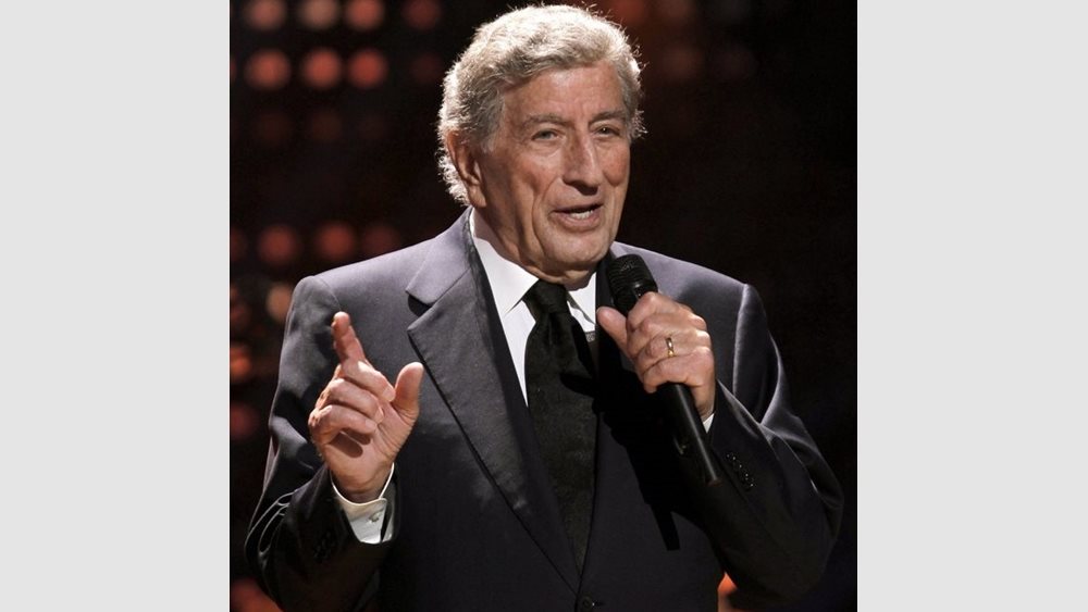 Πέθανε σε ηλικία 96 ετών ο θρυλικός τραγουδιστής Τόνι Μπένετ