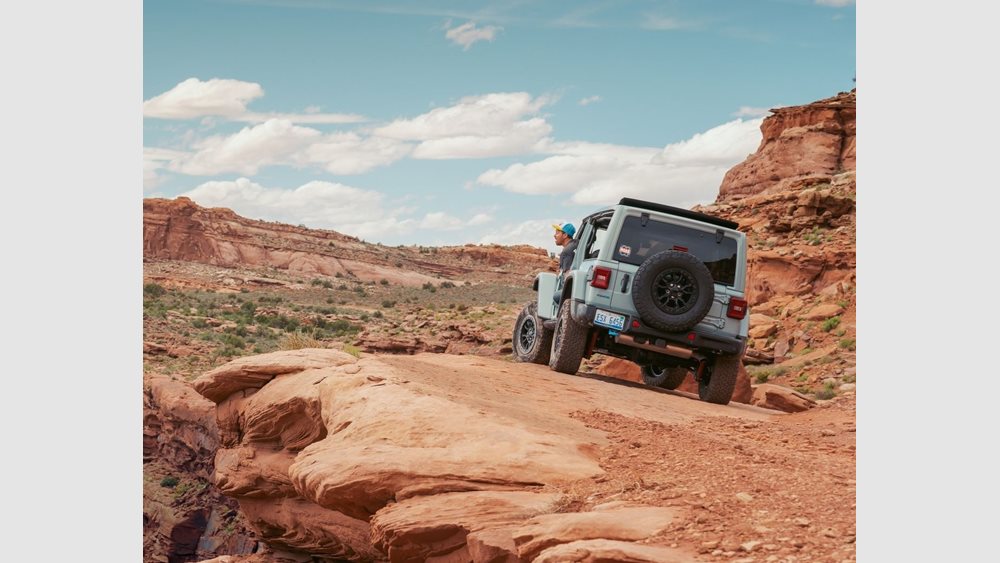 Video: Με Jeep Wrangler Rubicon στην πιο επικίνδυνη διαδρομή της Αμερικής