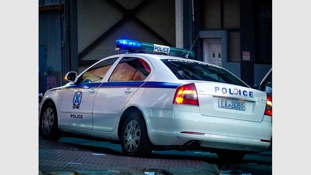 Νέα επίθεση σε δημοσιογράφο και οπερατέρ έξω από το γήπεδο της ΑΕΚ