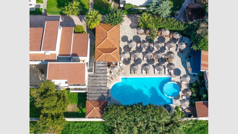 Η Wyndham εγκαινιάζει παραθαλάσσιο ξενοδοχείο στο γραφικό χωριό Αχαράβη της Κέρκυρας