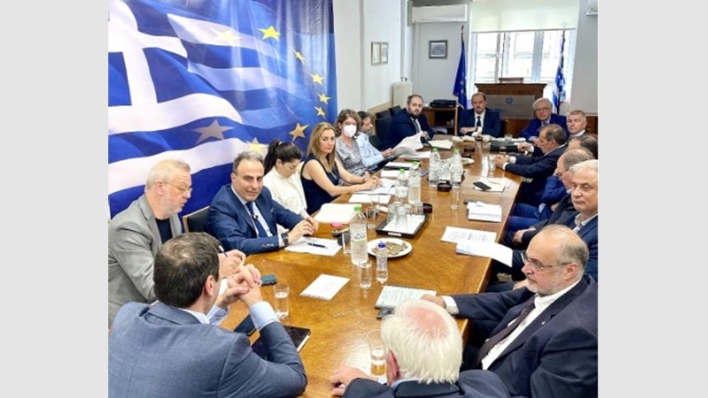 Στήριξη της Μεσαίας Τάξης και της Επιχειρηματικότητας στο Επίκεντρο της Συνεδρίασης της Διαρκούς Φορολογικής Επιτροπής