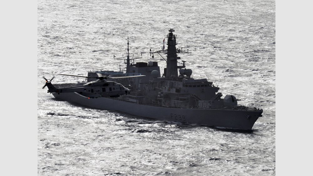 Η Βρετανία στέλνει και το HMS Richmond στην Ερυθρά Θάλασσα