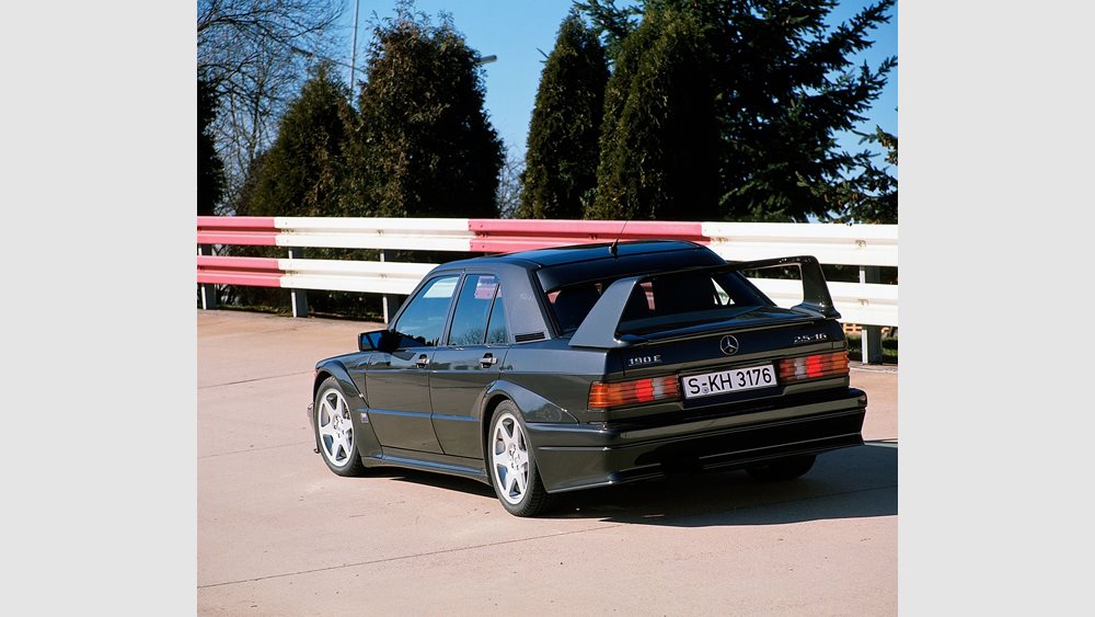 Η θρυλική Mercedes 190E Evo II γίνεται restomod από τους καλύτερους