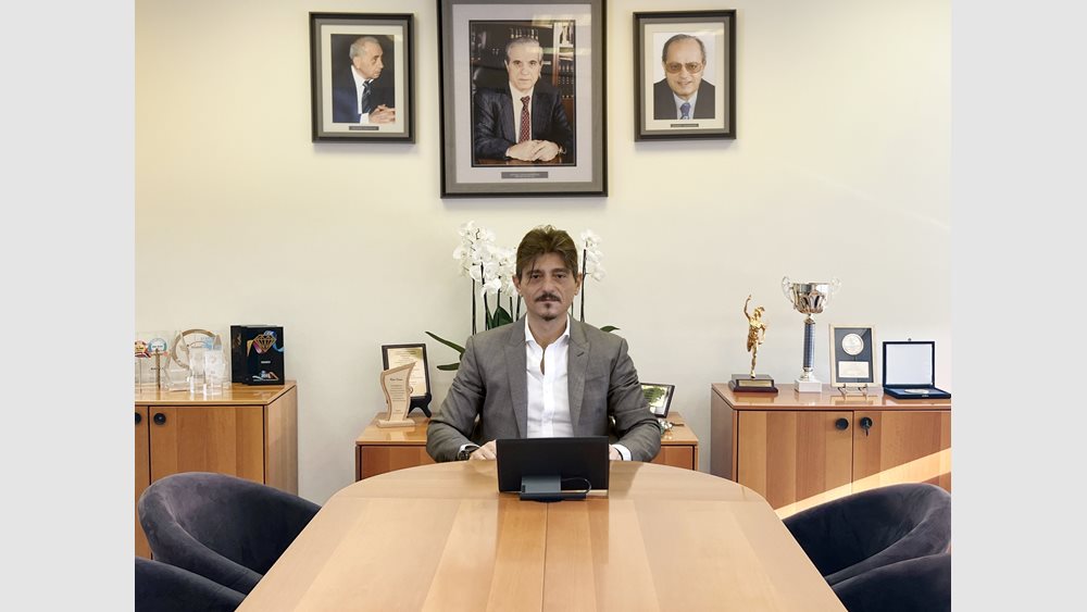 μεηλ Μπιτσικας