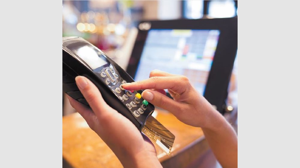 Πώς μπορούν να κινούνται από σήμερα οι συναλλασσόμενοι με τα capital controls