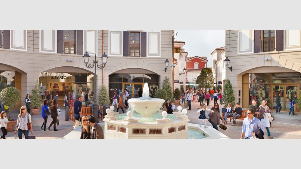 Flash days στο εκπτωτικό χωριό McArthurGlen