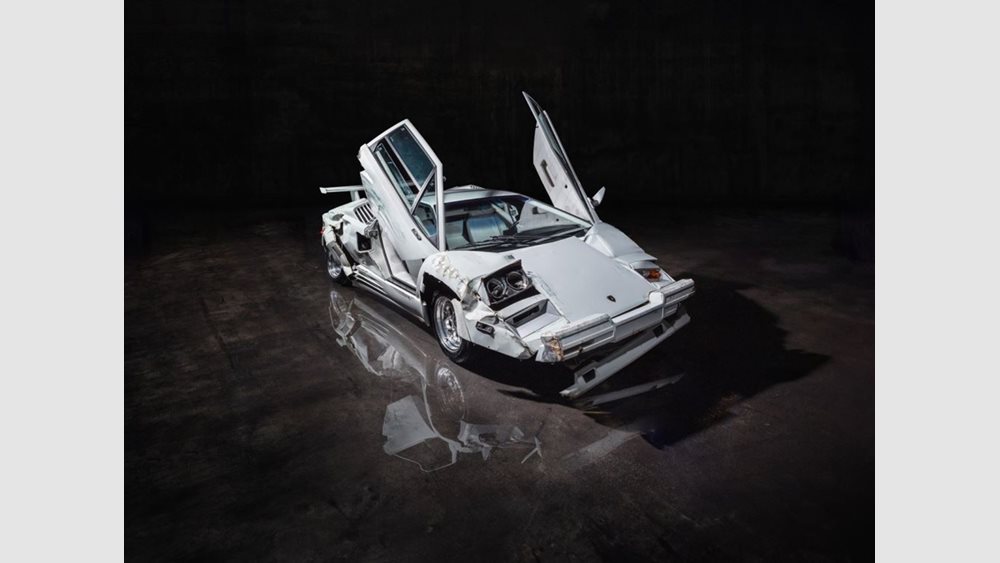 Δεν πουλήθηκε η τρακαρισμένη Lamborghini Countach του &quot;Λύκου της Wall Street&quot;