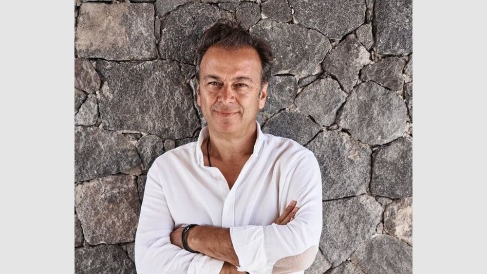 Ένωση Ξενοδόχων Σαντορίνης: 4 κρίσιμα σημεία για τις εποχικές επιχειρήσεις του Τουρισμού