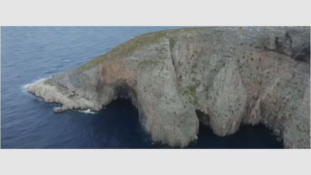 Άνυδρος: Το άγνωστο &quot;νησί των Ρίχτερ&quot; που βρίσκεται πάνω στο ρήγμα της Αμοργού