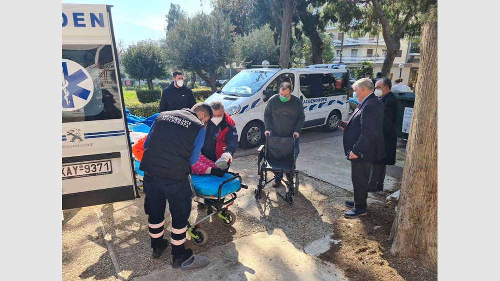 Σφραγίστηκε το Γηροκομείο Κορυδαλλού, μεταφέρθηκαν ηλικιωμένοι