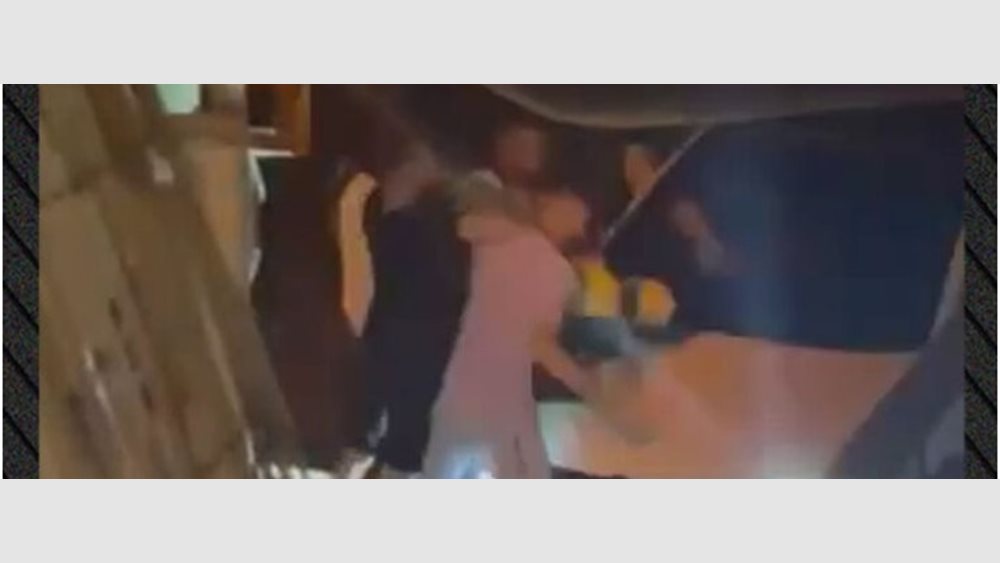 Κυψέλη: Επιβάτες ΙΧ ξυλοκόπησαν υπάλληλο καθαριότητας εν ώρα εργασίας