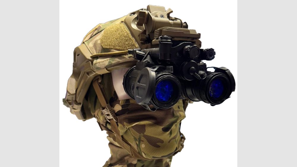 Η THEON INTERNATIONAL λάνσαρε στην έκθεση DSEI London 2025 το NYX-BiNOD σύστημα νυχτερινής όρασης