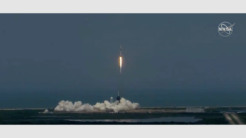 Η SpaceX του Έλον Μασκ υπέγραψε συμφωνία με την ΕΕ για να θέσει σε τροχιά με πυραύλους της ευρωπαϊκούς δορυφόρους