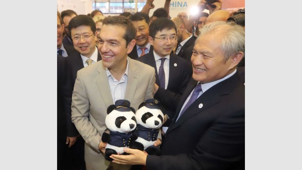 Τσίπρας σε Κινέζους: Επενδύστε τώρα που &quot;η ελληνική οικονομία διψάει&quot;