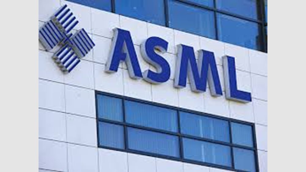 ASML Holdings: Αναμένει πωλήσεις υψηλότερα των εκτιμήσεων στο τρίμηνο