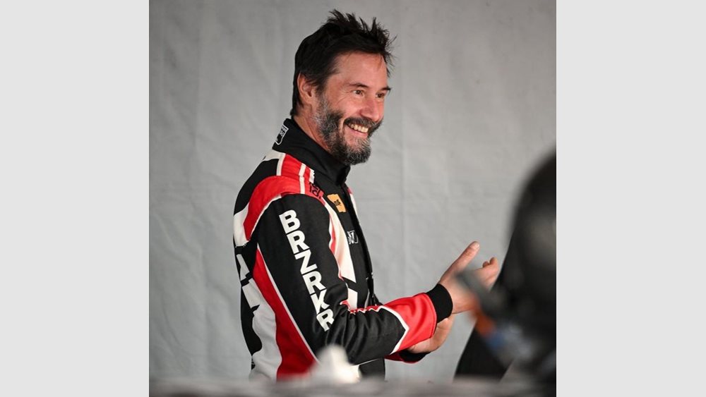 O Keanu Reeves έτρεξε σε αγώνα με ένα Toyota GR86