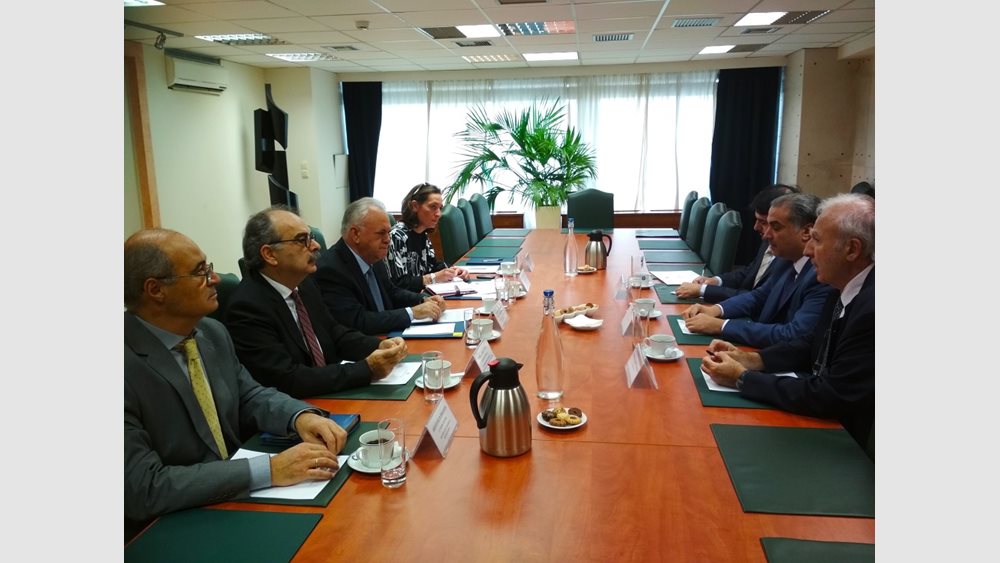 Συνάντηση  Δραγασάκη με τον Πρέσβη του Κατάρ στην Αθήνα