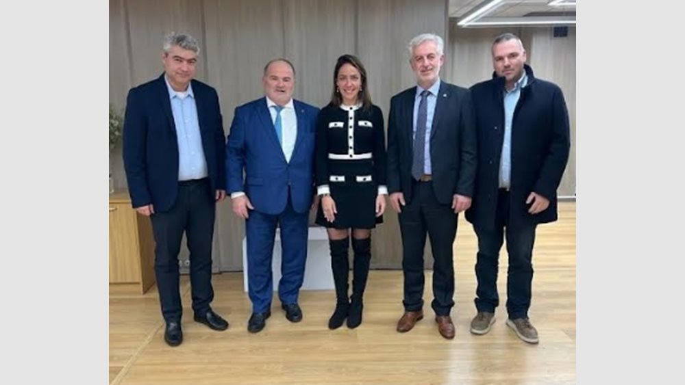 Συνάντηση Δ. Μιχαηλίδου με τη ΓΣΕΒΕΕ