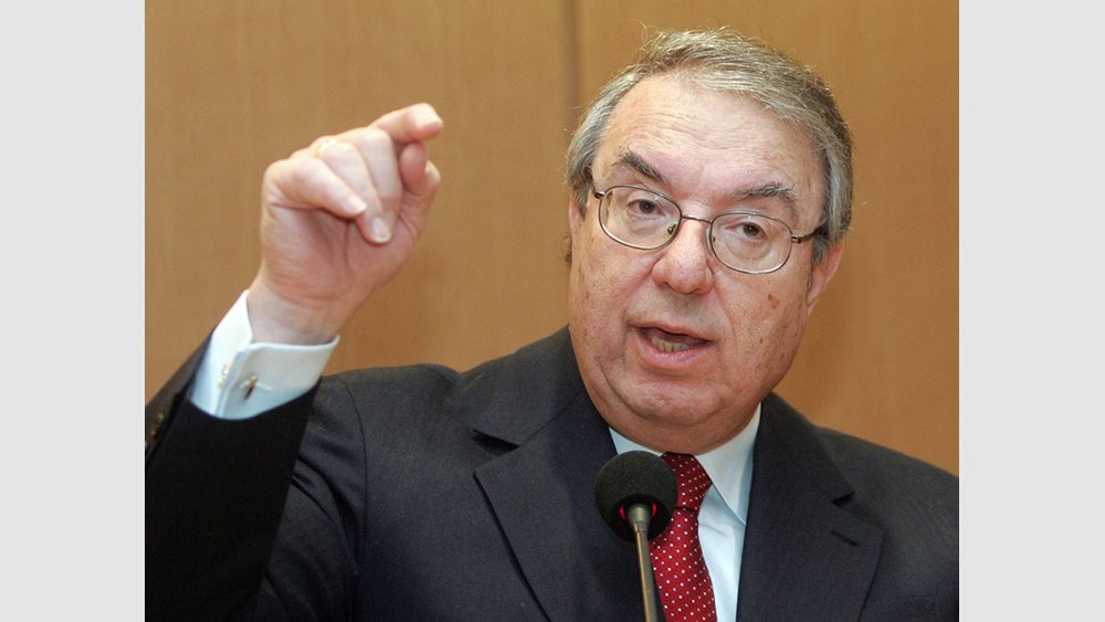 Μπαμπινιώτης: Διαψεύδει Κουρουμπλή για την &quot;αναγνώριση Μακεδονικής γλώσσας&quot;