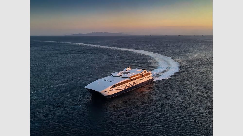 Ταξίδι με τη SEAJETS: Οι διακοπές στο Αιγαίο ξεκινούν από τη Ραφήνα