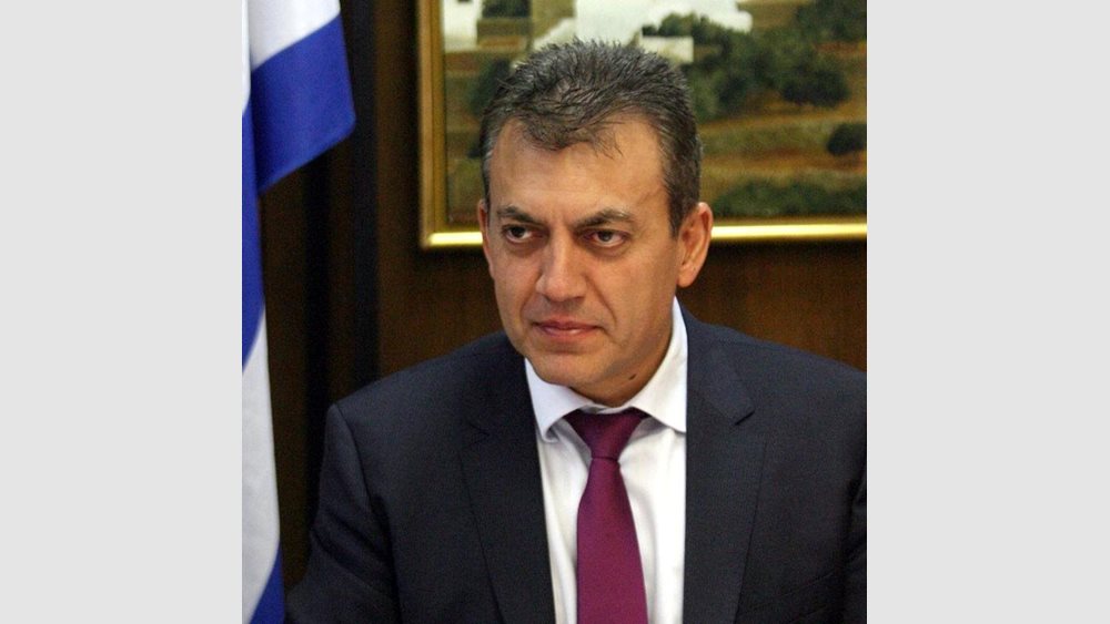 Βρούτσης: Επιβάλλονται διπλές εισφορές για εκατοντάδες χιλιάδες εργαζόμενους με &quot;μπλοκάκια&quot;