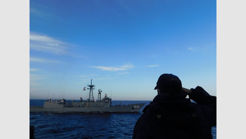 Συνεκπαίδευση της φρεγάτας &quot;Ύδρα&quot; του ΠΝ με την αιγυπτιακή φρεγάτα &quot;Taba&quot; στην Αλεξάνδρεια