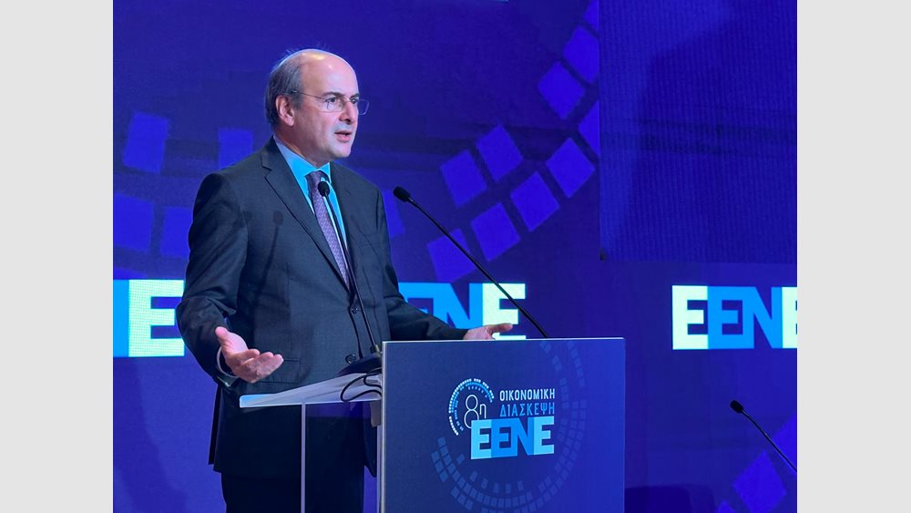 Κ. Χατζηδάκης: Εξετάζουμε νέες μειώσεις φόρων