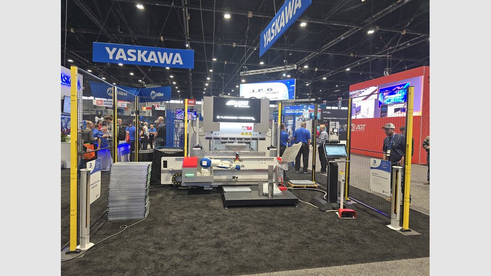 Η Gizelis SA η μοναδική ελληνική συμμετοχή στη FABTECH 2025 – Διεθνής διάκριση με το Robobend στο booth της Yaskawa Motoman