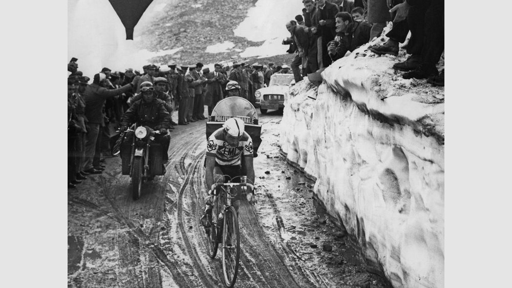 40 δισεκατομμύρια λόγοι για να μείνετε προς το παρόν μακριά από τo ιταλικό χρέος