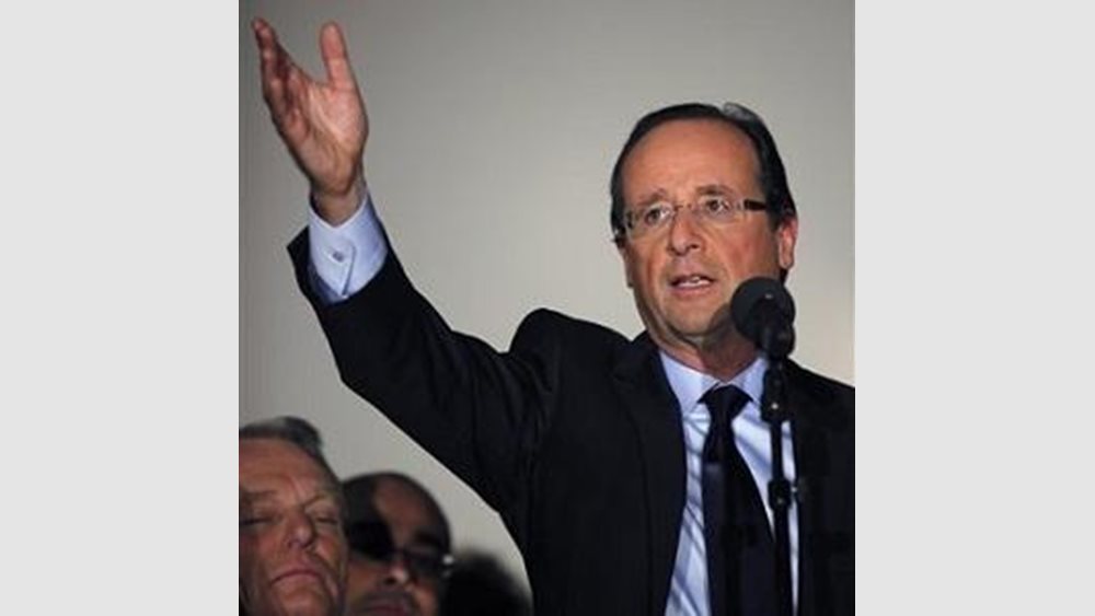 Ολάντ:  Σημαντικός ο ρόλος του κ. Παυλόπουλου για την παραμονή της Ελλάδας στην Ευρωζώνη