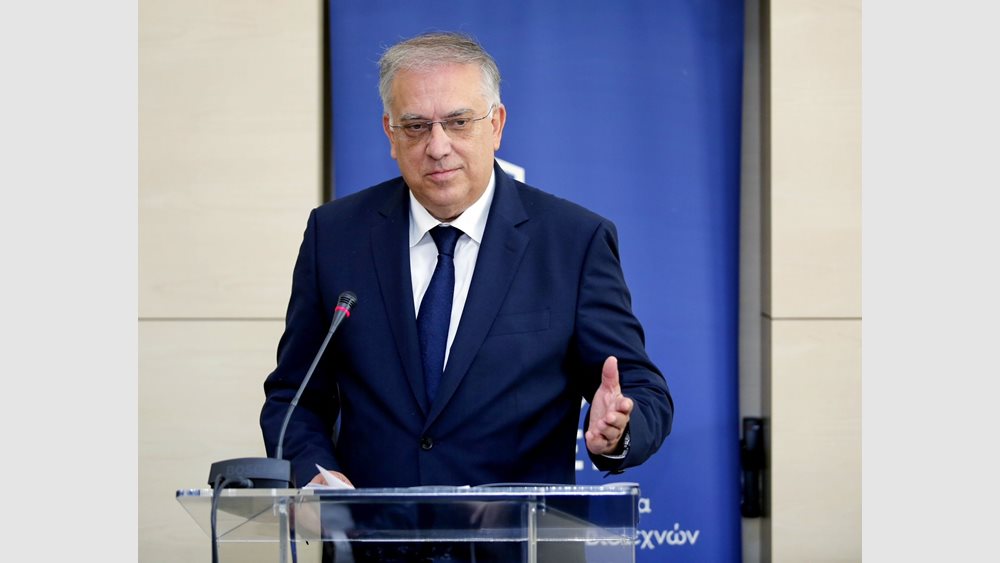 Τ. Θεοδωρικάκος: Από 28 Αυγούστου το "σχολικό καλάθι" - Αυστηροί έλεγχοι για το πλαφόν κέρδους