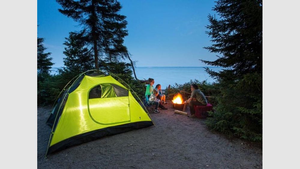 ΕΛΣΤΑΤ: Μειώθηκαν 78,4% οι αφίξεις και διανυκτερεύσεις αλλοδαπών στο εννεάμηνο