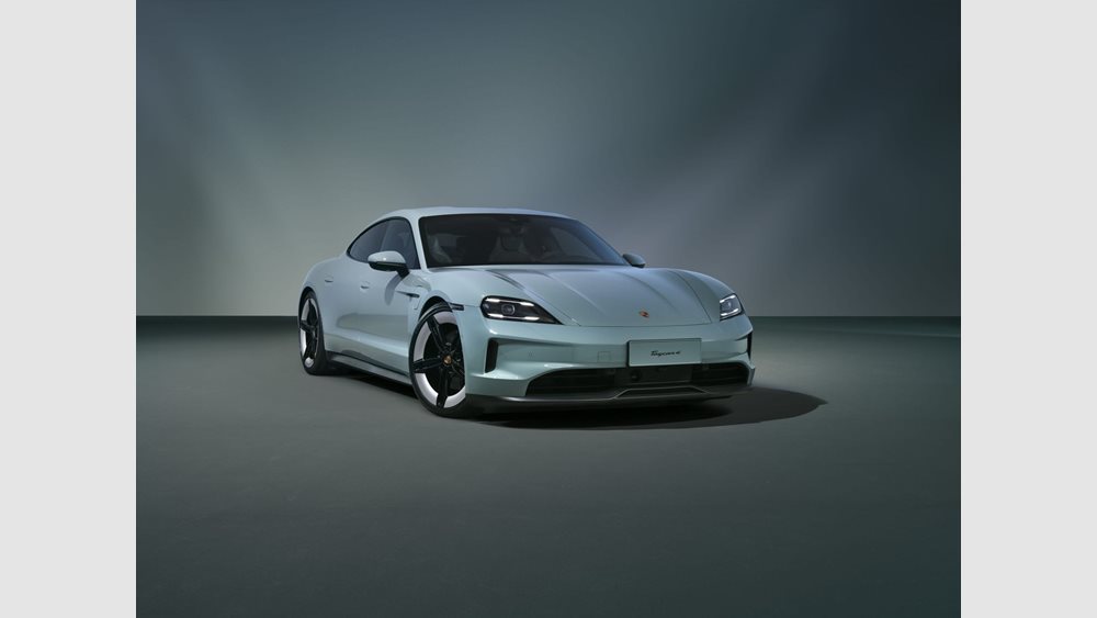 Δείτε τις νέες εκδόσεις στη γκάμα της Porsche Taycan