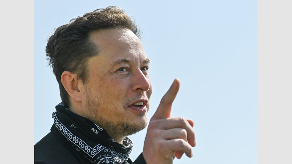 Elon Musk: We must continue to use oil and natural gas